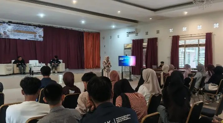 Akses Medsos, Ikuti dengan Etika Komunikasi